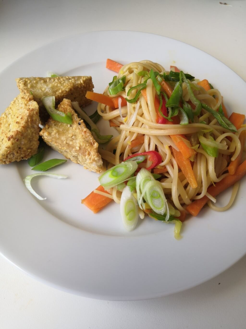 Sesame Crusted Tofu With Gingery Noodles Lindyrecipe