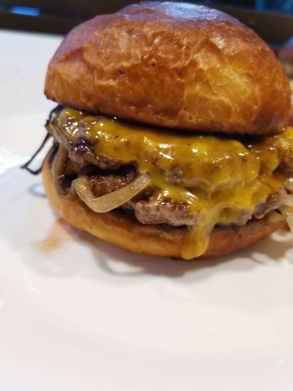 Oklahoma fried onion smashburger – Lindyrecipe