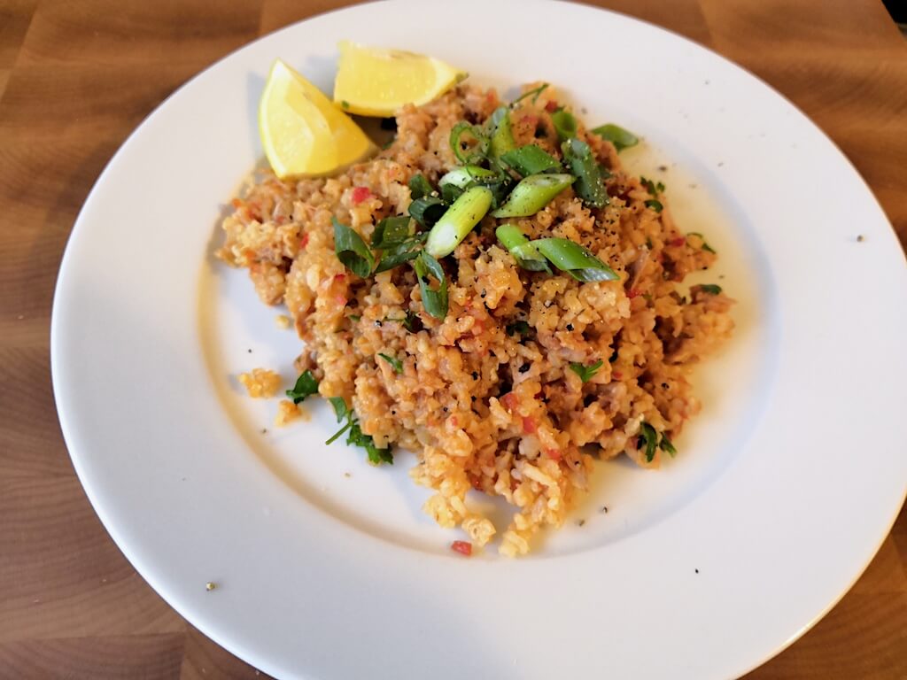 Spicy tuna and herb fried rice