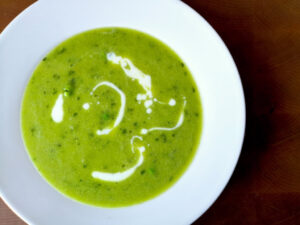 Pea and mint soup